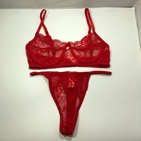 ONE LEFT☀️Arielle Lace Lingerie Set☀️ - Picture 4 of 7